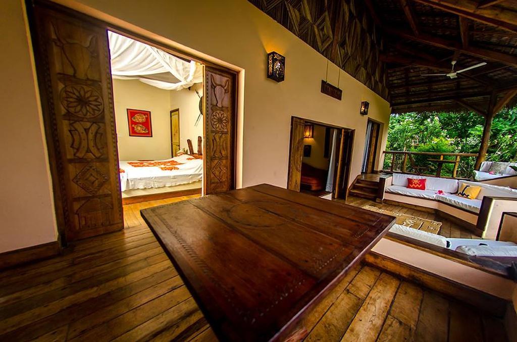 Le Zahir Lodge Амбатолоака Стая снимка