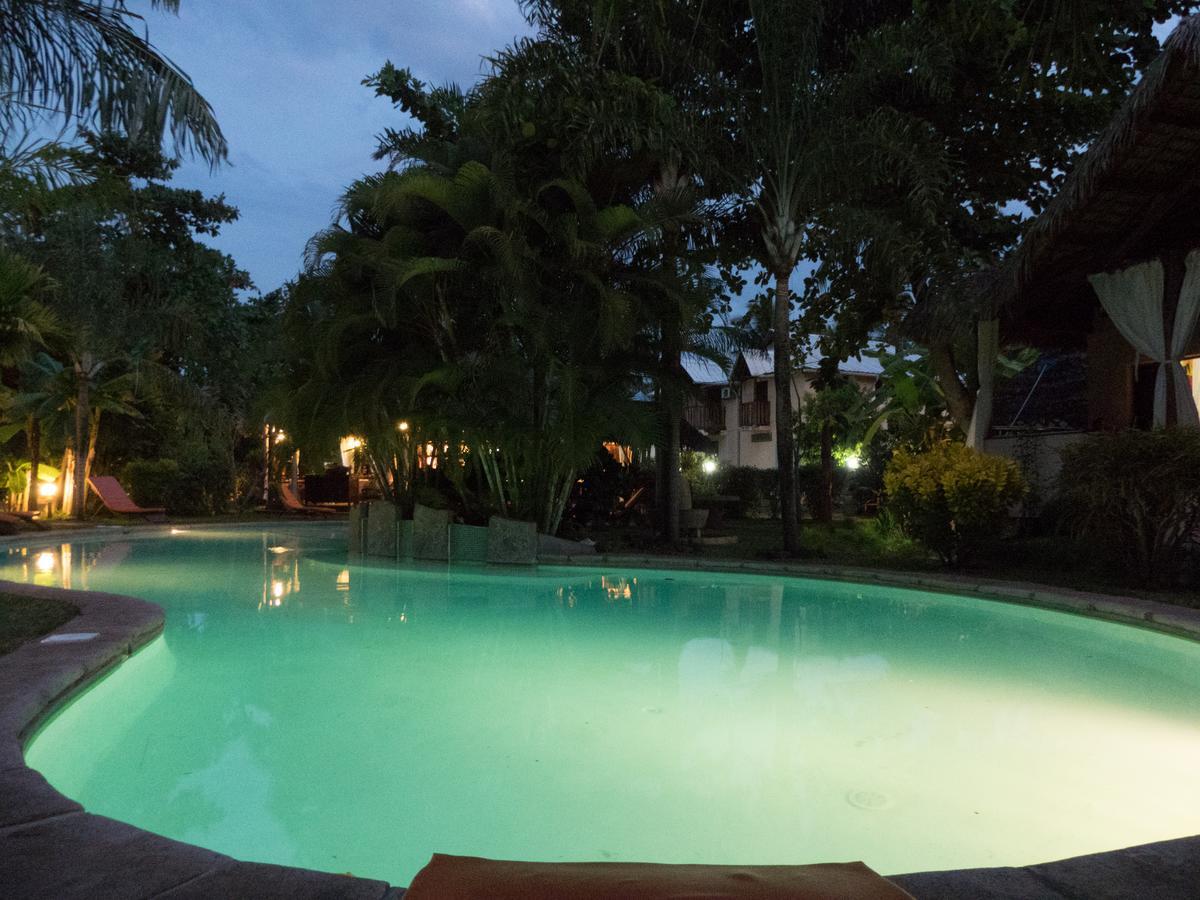 Le Zahir Lodge Амбатолоака Екстериор снимка
